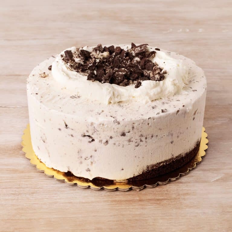 Cookies & Cream Ice Cream Cake Product