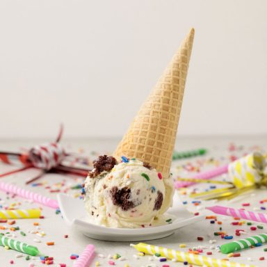 Icecream Birthdaycake Social